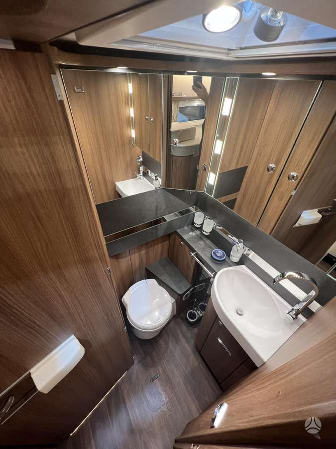 Carthago S-PLUS I 50 LE, campers