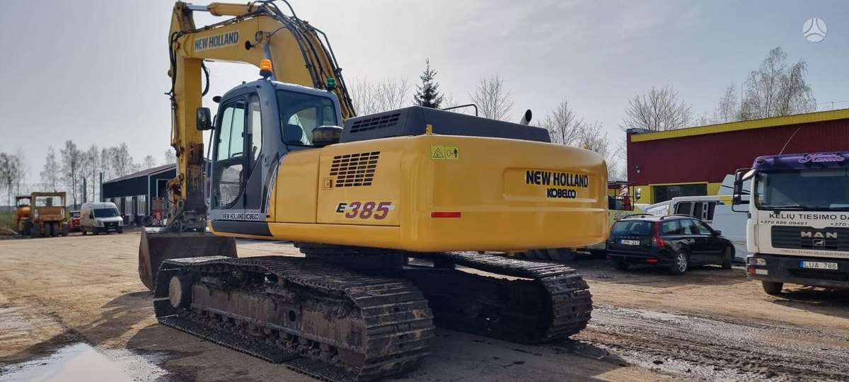 New Holland E 385, ekskavatoriai