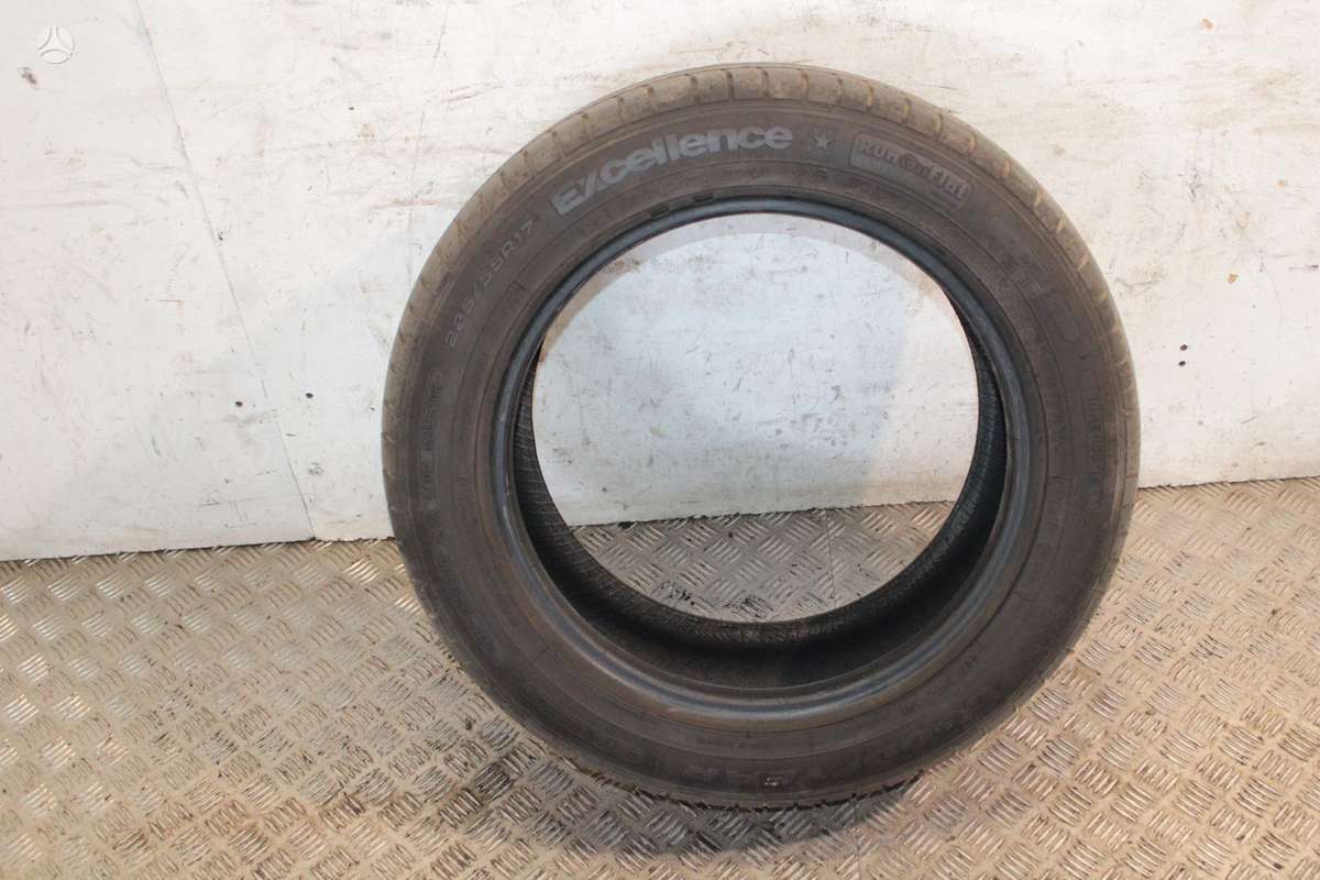 Goodyear Excellence, летние 225/55 R17