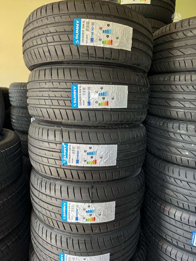 Sunny NA305, summer 225/40 R18