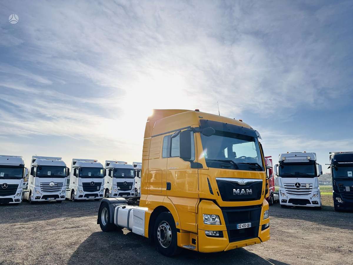 MAN TGX 18.440 XLX, single sleeper