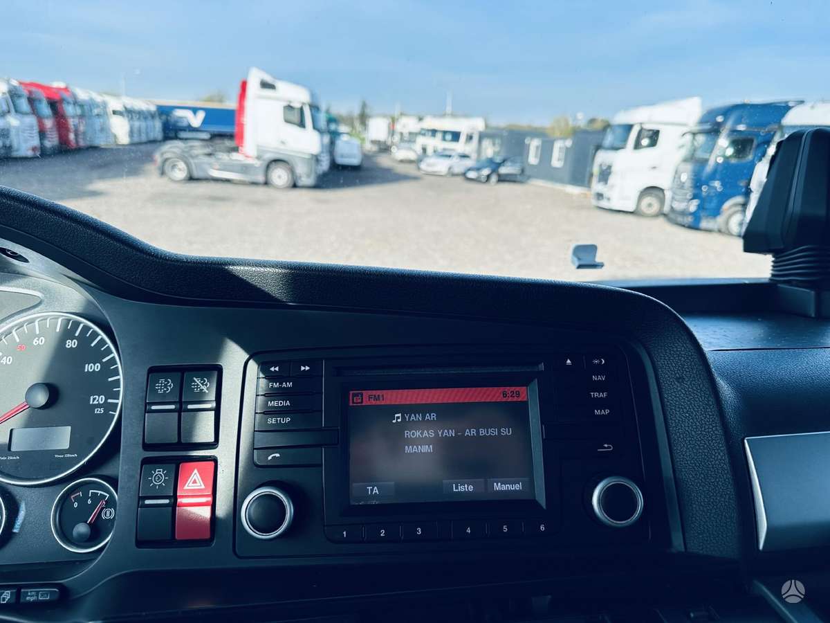 MAN TGX 18.440 XLX, single sleeper