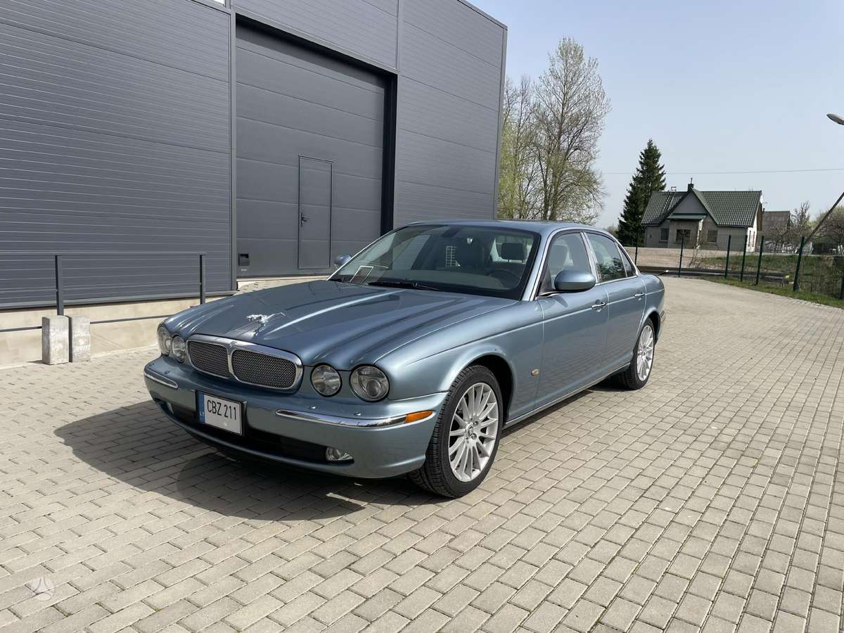 Jaguar XJ8, 4.2 l., Седан 2006-07 m., | A25622345