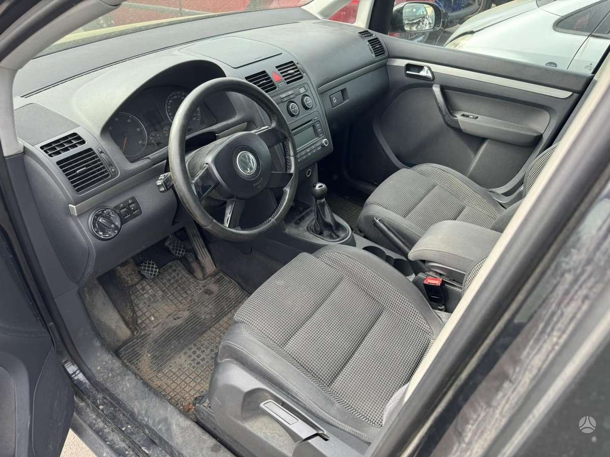 Volkswagen Touran dalimis