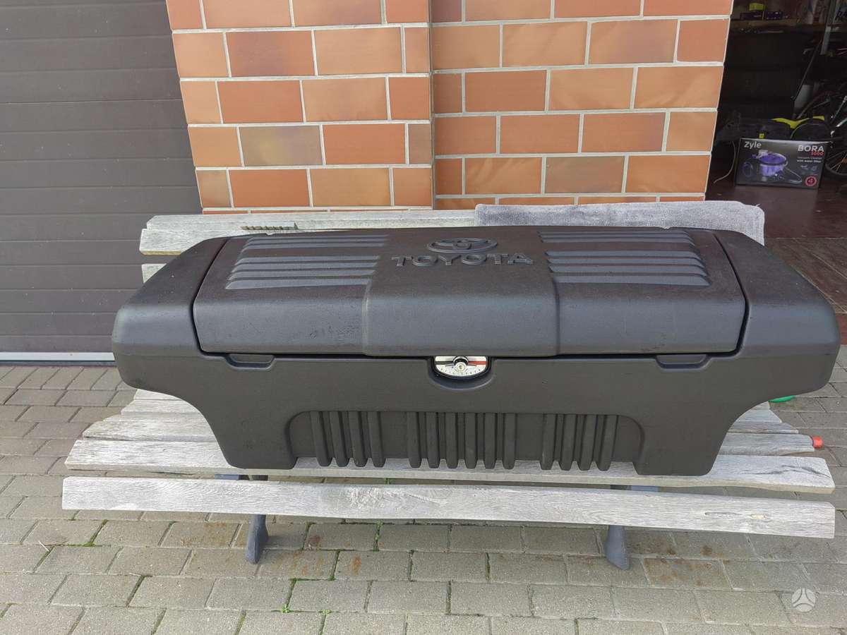 Toyota Hilux kėbulo dalys