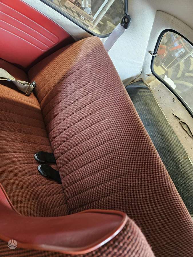 Volkswagen Beetle - 8