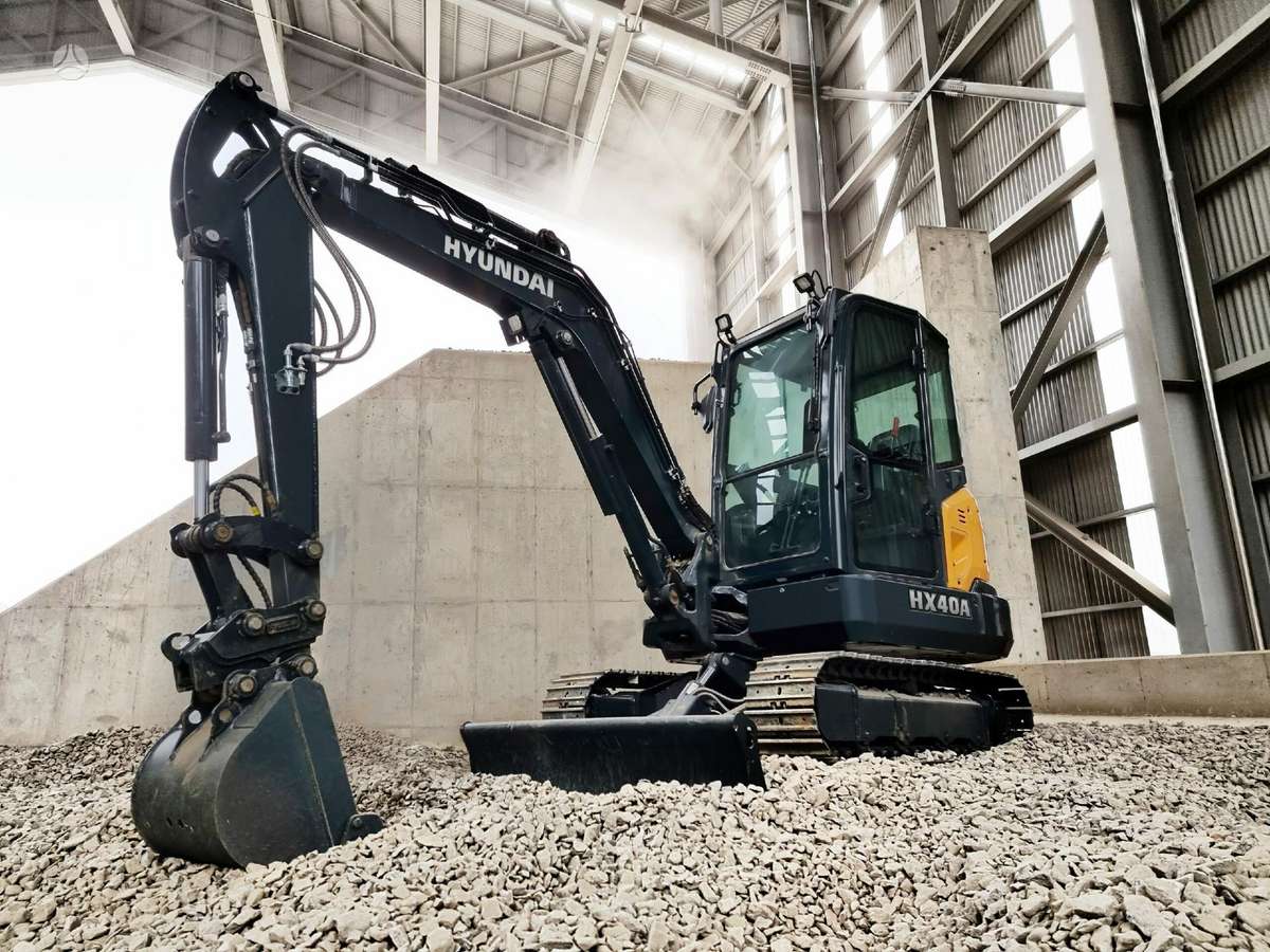 Hyundai HX40A, mini excavator