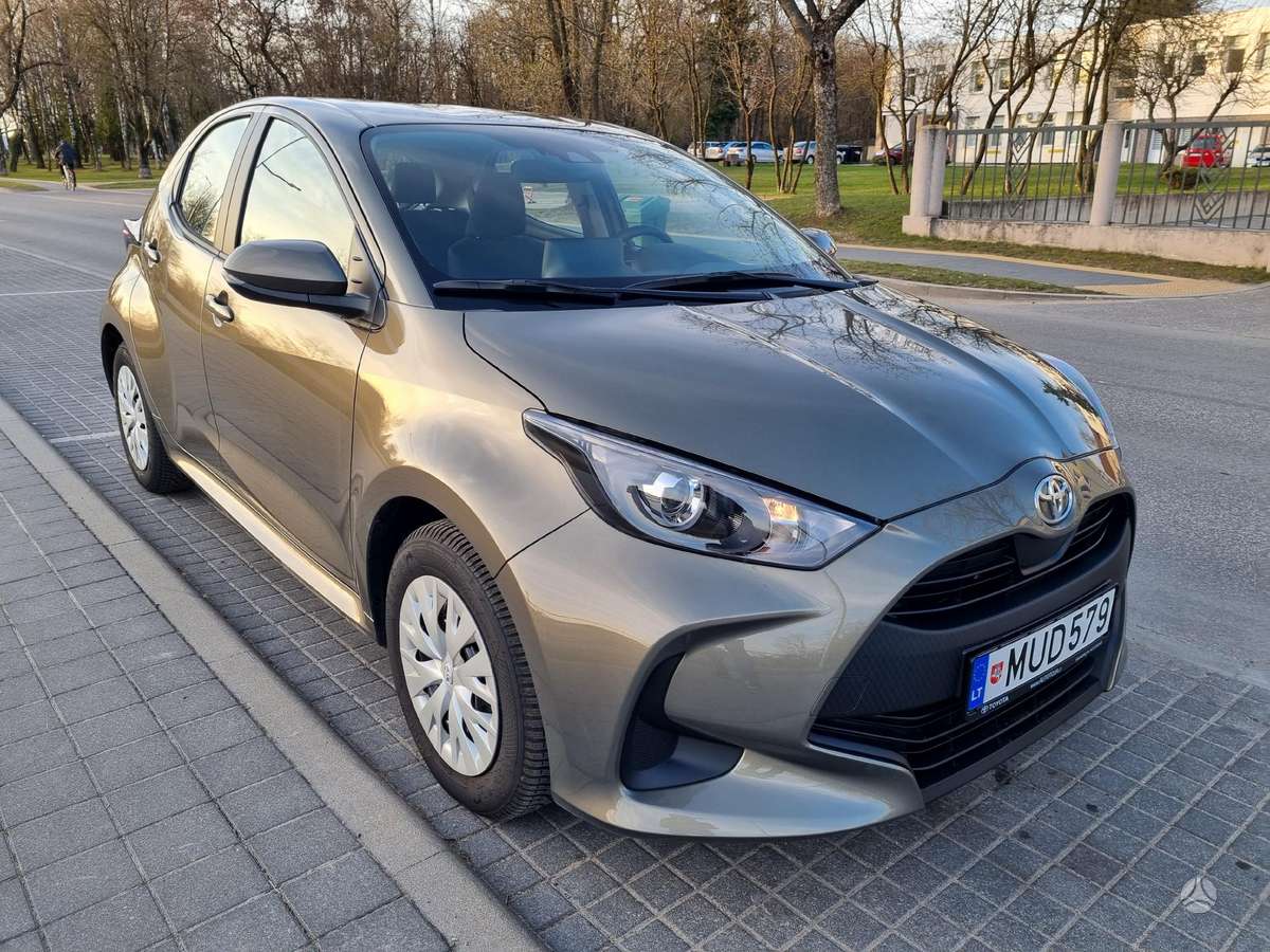 Toyota Yaris, 1.5 l., Хэтчбек