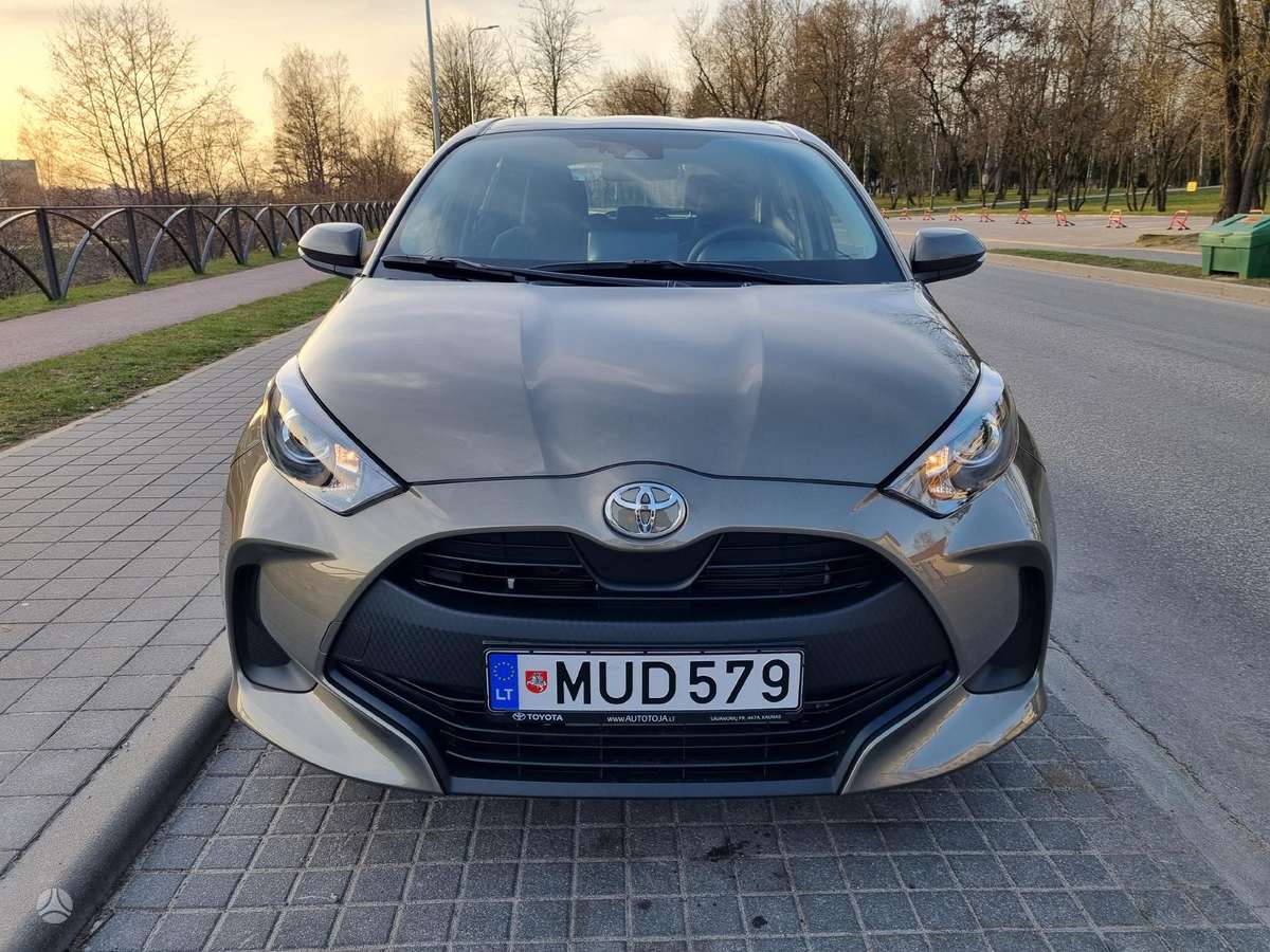Toyota Yaris, 1.5 l., Хэтчбек