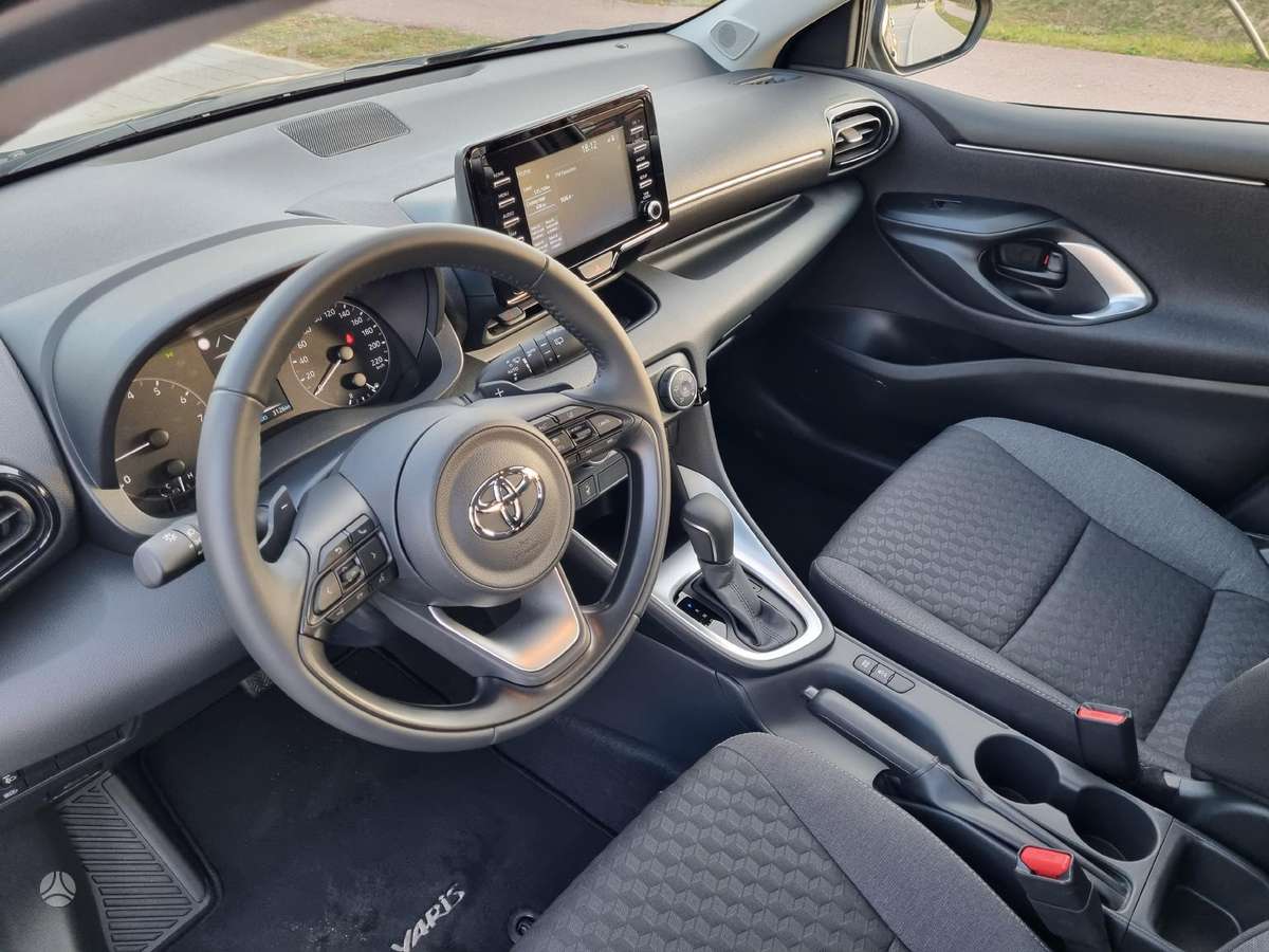 Toyota Yaris, 1.5 l., hatchback