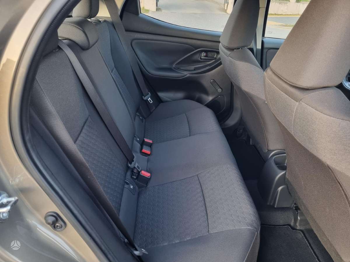 Toyota Yaris, 1.5 l., Хэтчбек
