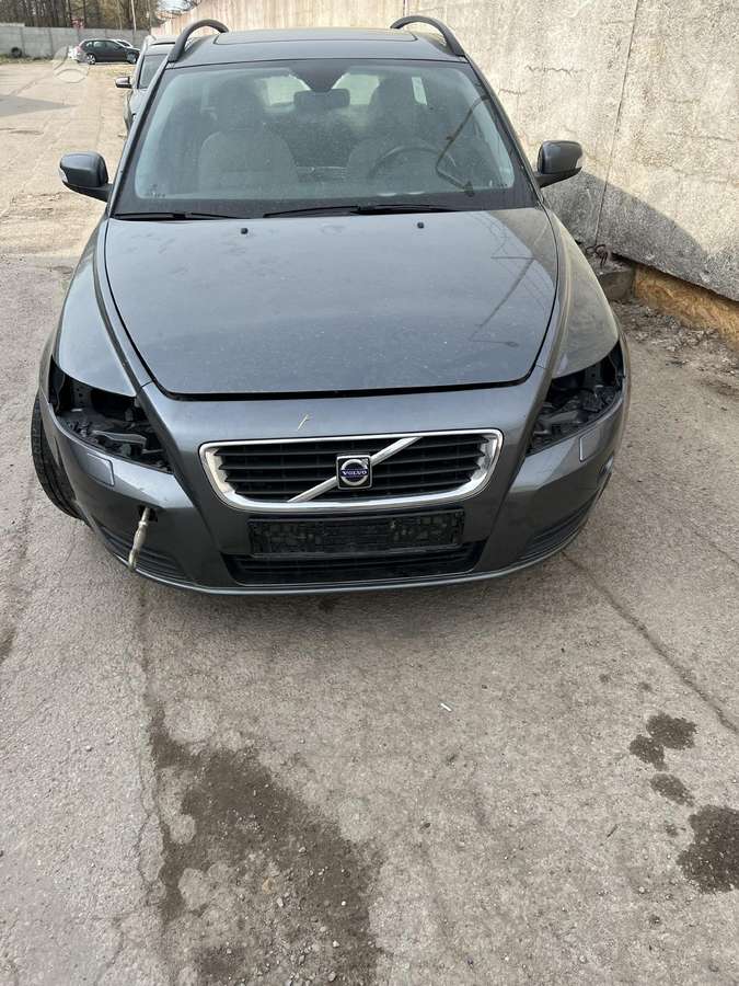 Volvo V50