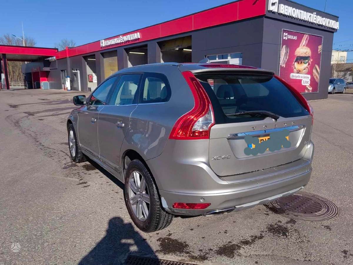 Volvo XC60 Visos volvo dalys