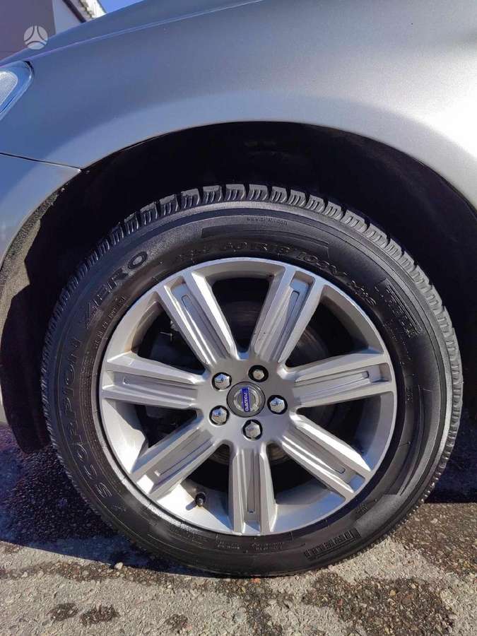 Volvo XC60 Visos volvo dalys