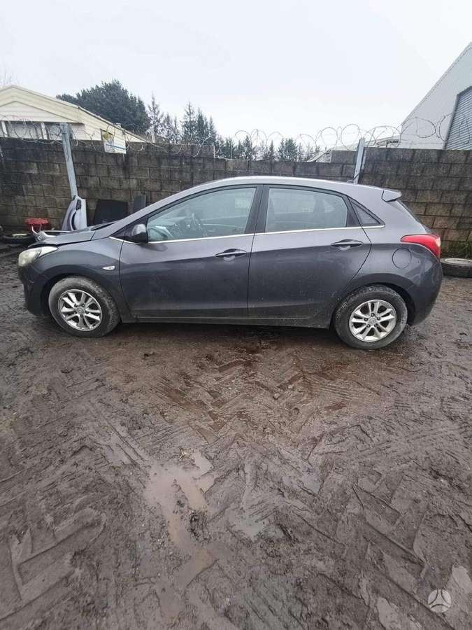Hyundai i30 rezerves daļās