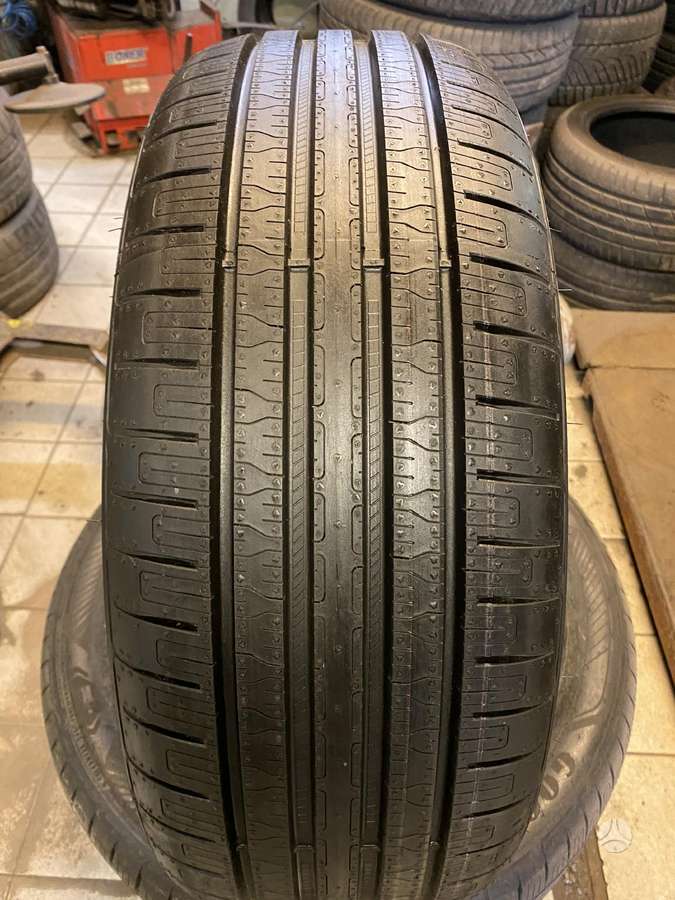 Goodyear EfficientGrip Performance, летние 215/50 R19