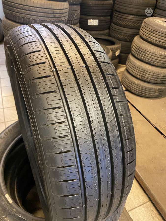 Goodyear EfficientGrip Performance, летние 215/50 R19