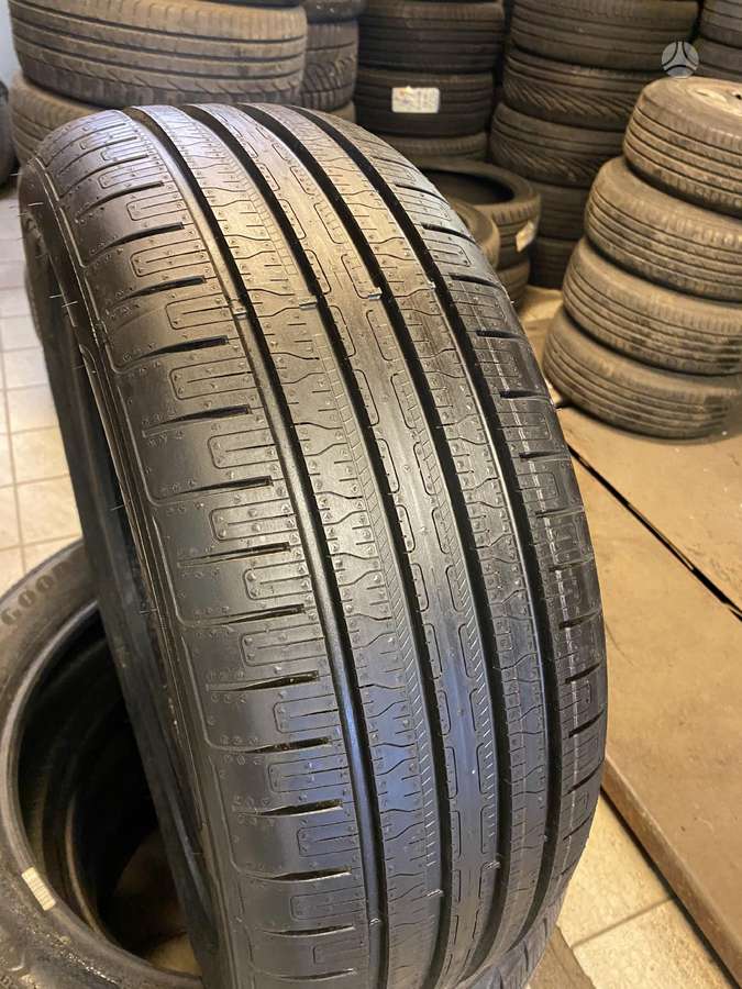 Goodyear EfficientGrip Performance, vasaras 215/50 R19