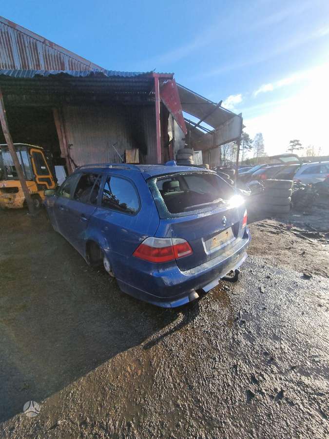 BMW 520 Europa dinamic zibintai
