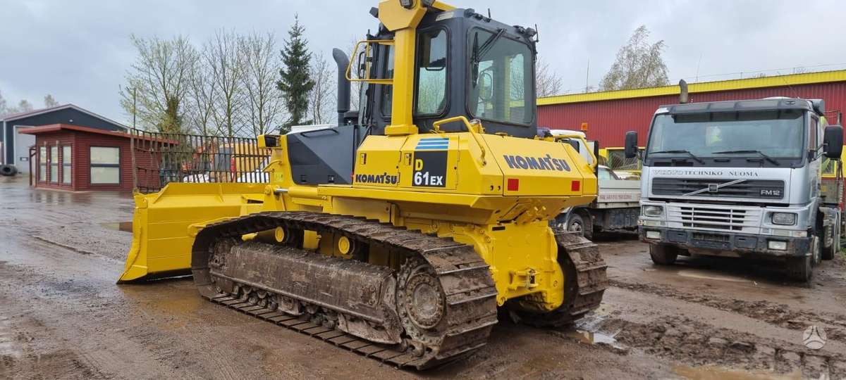 Komatsu D61 EX-15EO, бульдозеры
