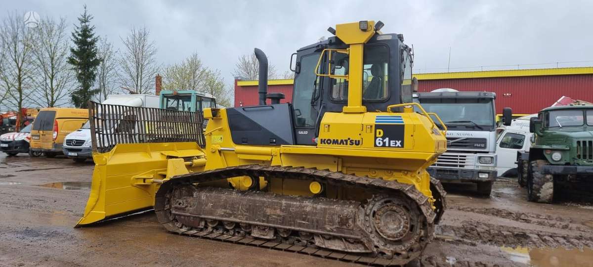 Komatsu D61 EX-15EO, buldozeriai