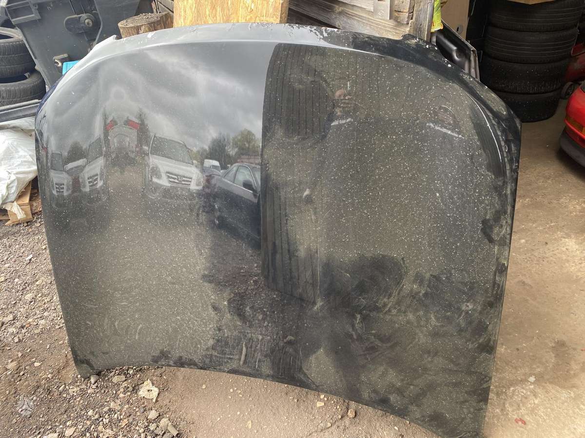 Infiniti FX35 hood (front, rear)