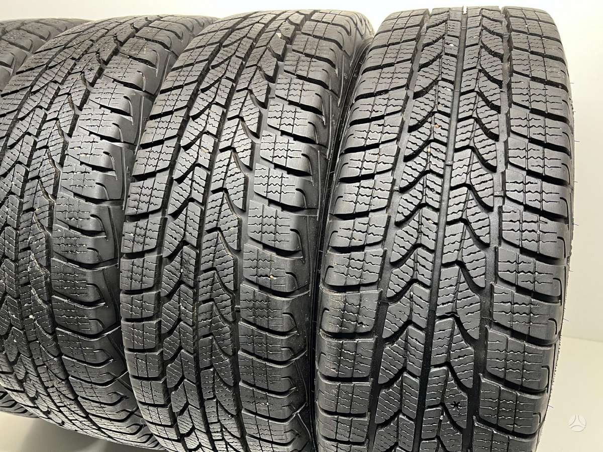 Goodyear UltraGrip Cargo 2022m, winter 215/65 R16