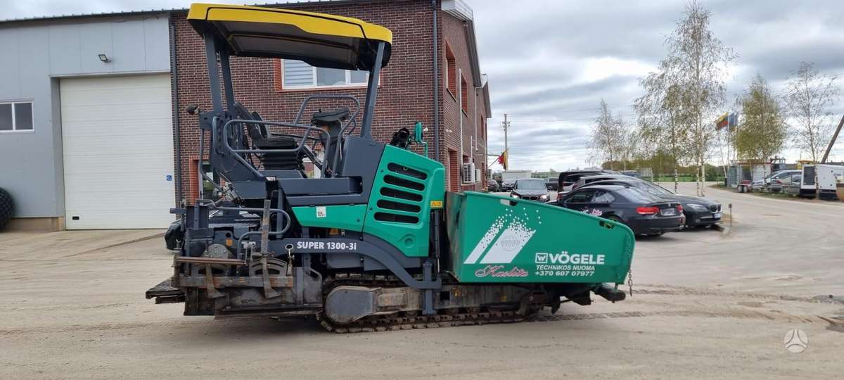 Vögele 1300 - 3i, paving machinery