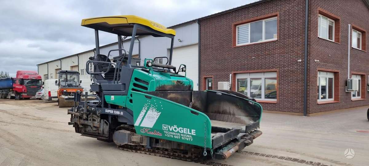 Vögele 1300 - 3i, paving machinery