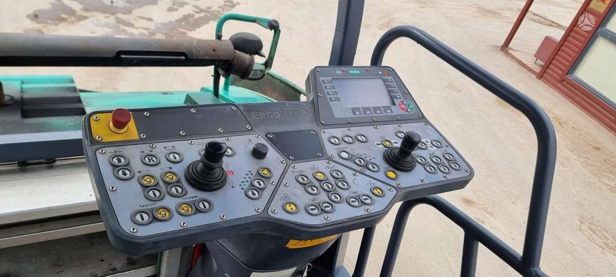 Vögele 1300 - 3i, paving machinery