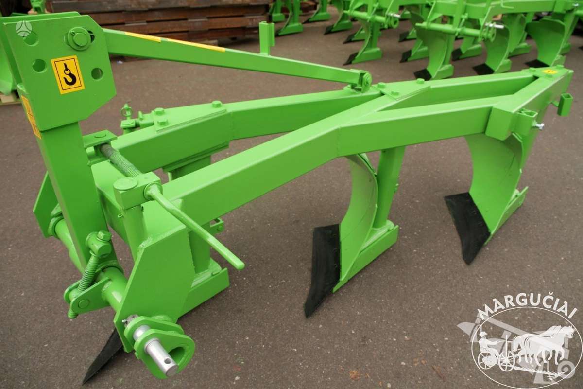 Farmostal Su 35 cm užgriebio pločiu, плуги