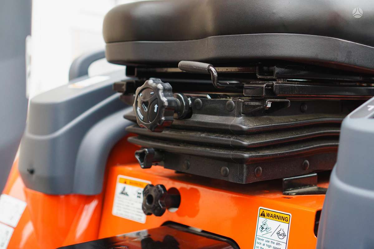 Hinomoto HM-255, tractors