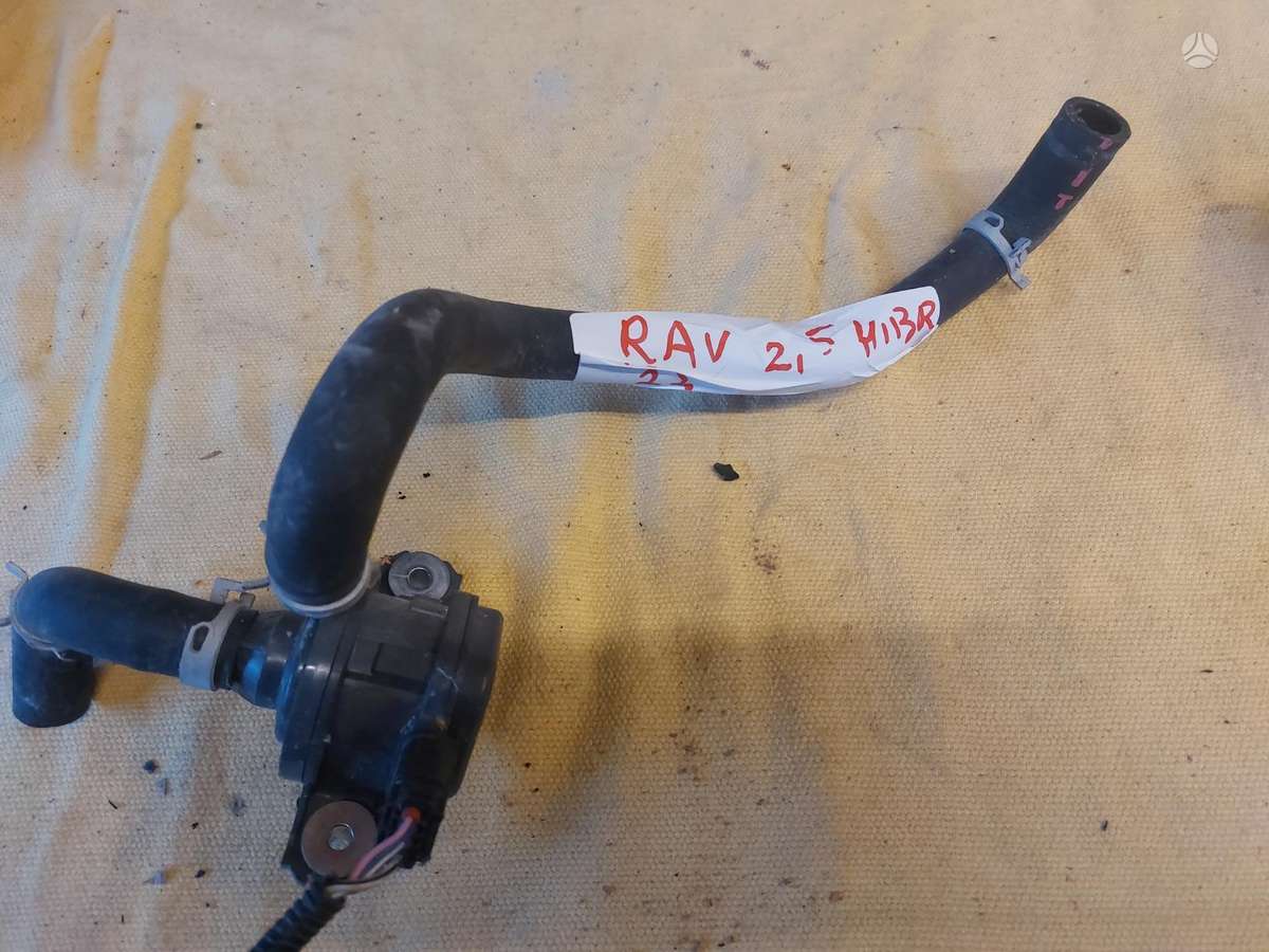 Toyota RAV4 water pump