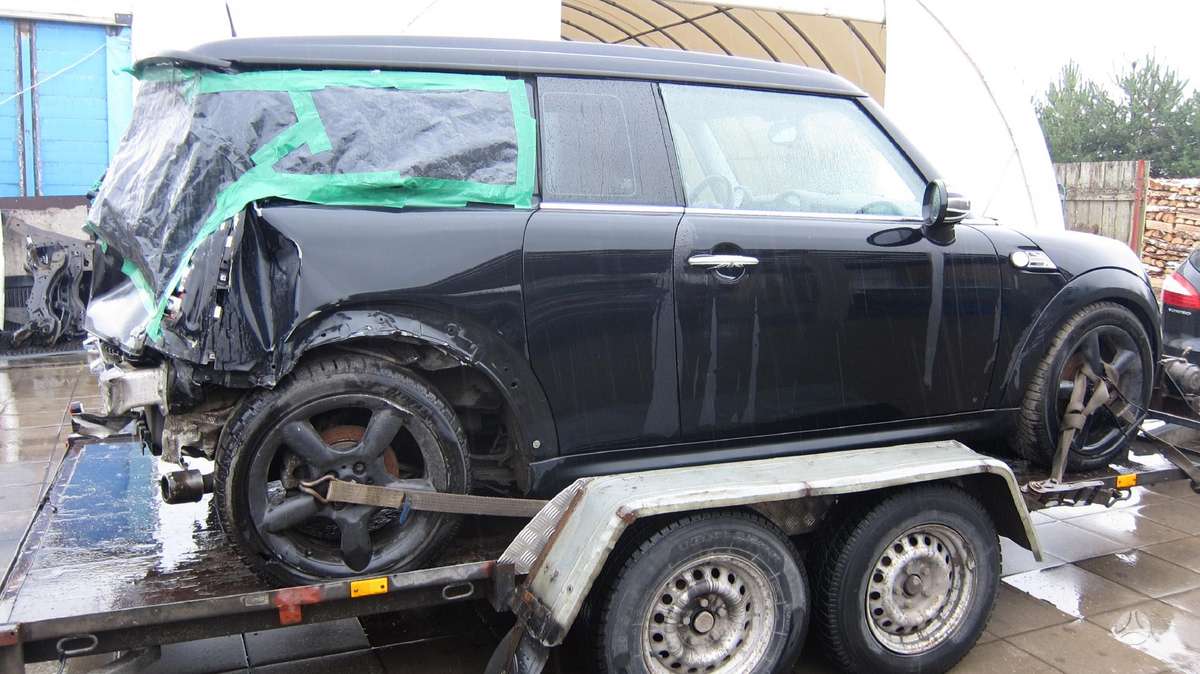 Mini Clubman Dalimis