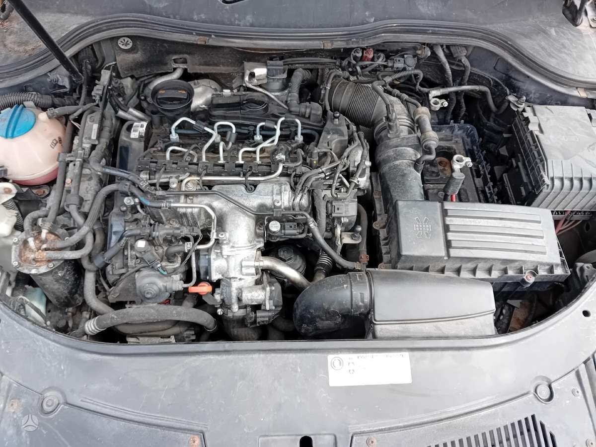 Volkswagen Passat for parts