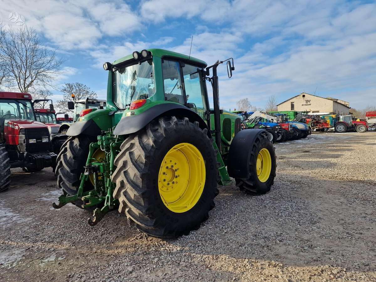 John Deere John Deere 6920, traktoriai