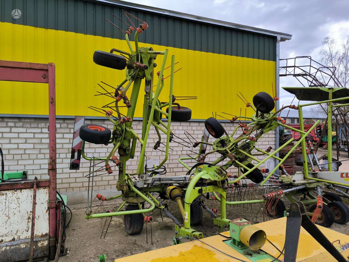 Claas VOLTO 870, tedders