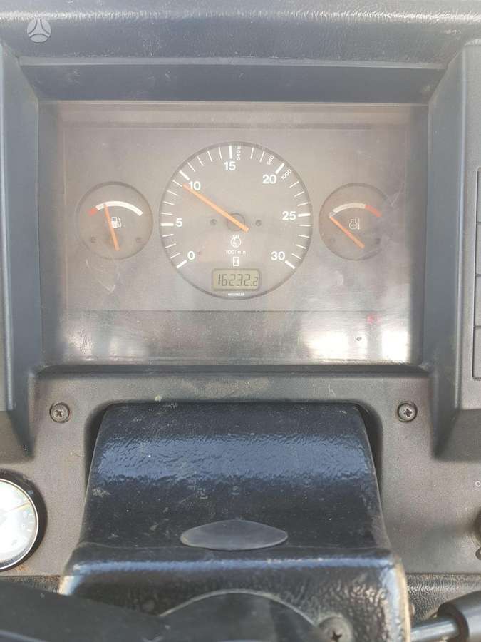 Valmet 8400, traktoriai