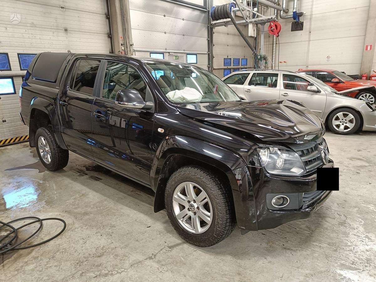Volkswagen Amarok for parts