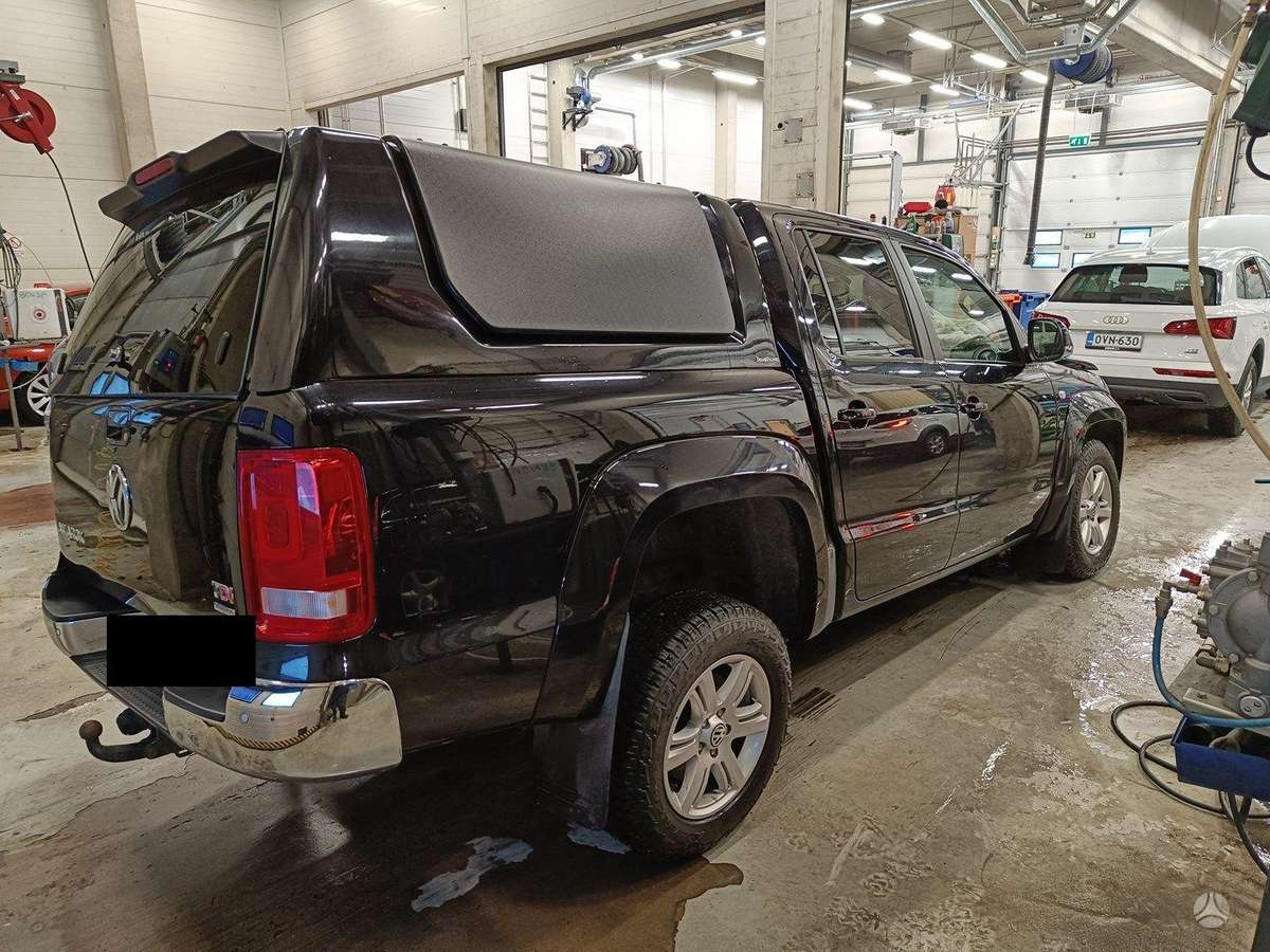 Volkswagen Amarok for parts