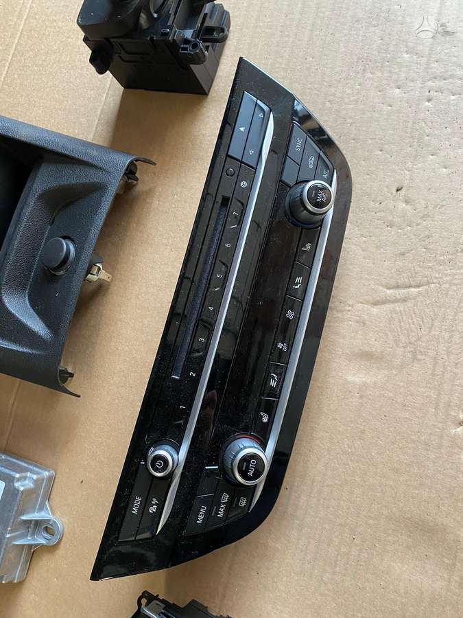 BMW X3 Bmw g01 dalys