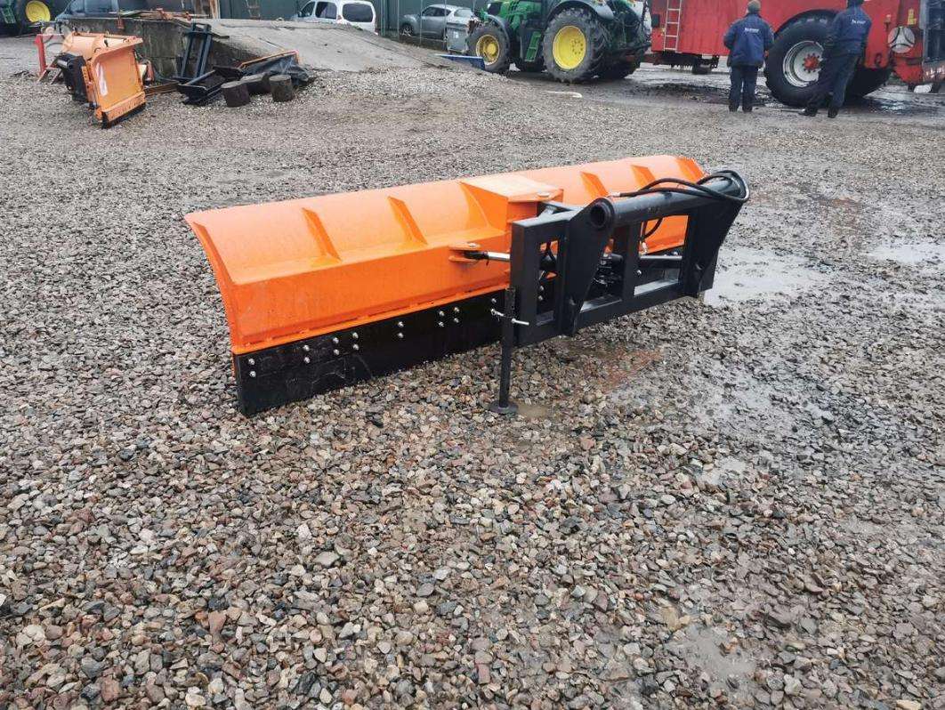 Manitou Manitou 3.0m, bulldozer snow ploughs