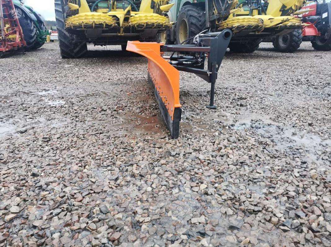 Manitou Manitou 3.0m, bulldozer snow ploughs
