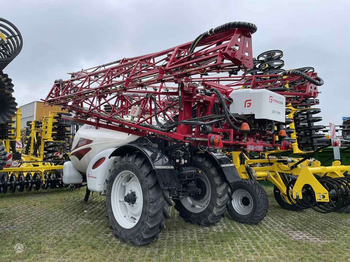 FarmGEM GEMTRACK 6000, разбрызгиватели