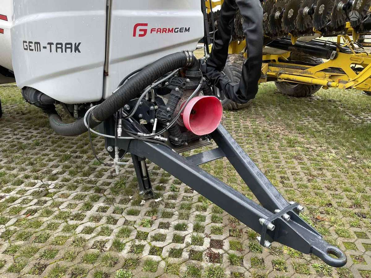 FarmGEM GEMTRACK 6000, разбрызгиватели
