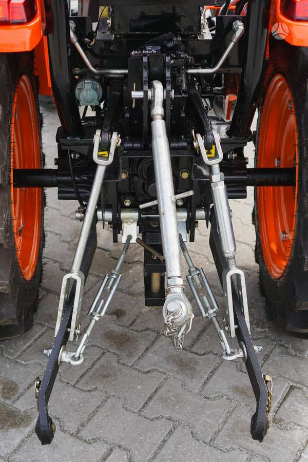 Hinomoto HM-275, traktoriai