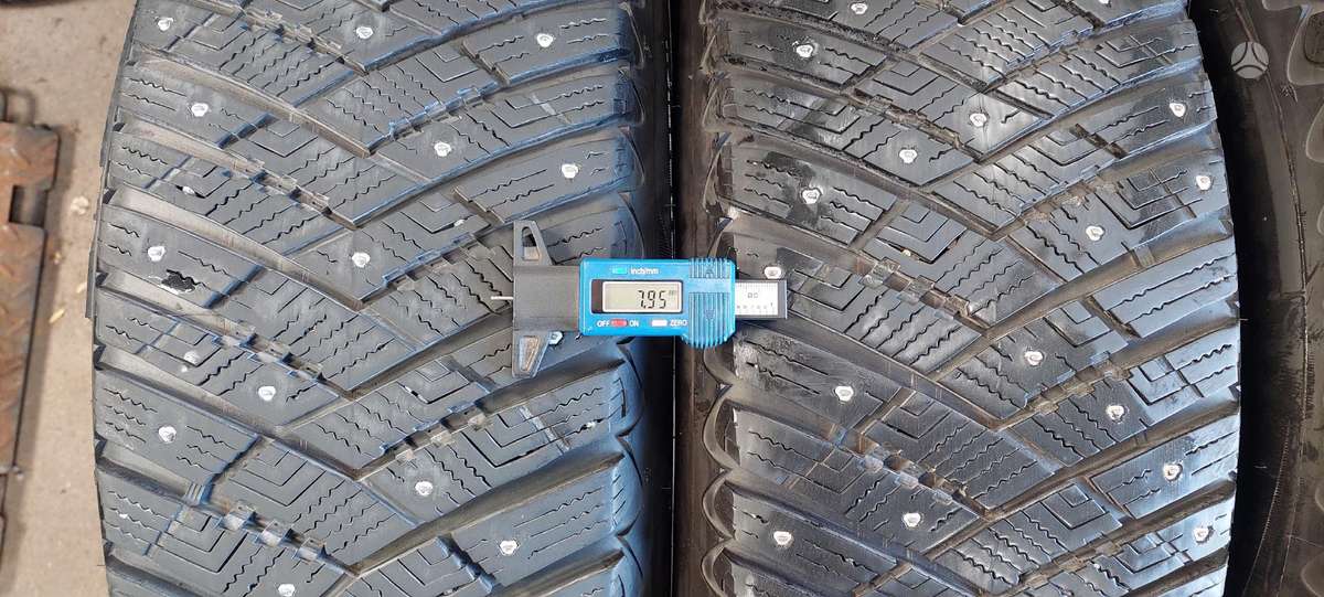 Goodyear, winter 235/55 R19