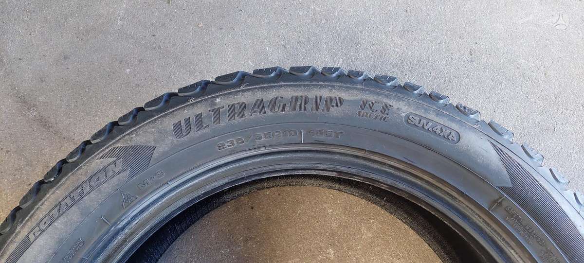 Goodyear, winter 235/55 R19