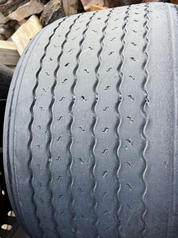 Pirelli, universalios 265/70 R19