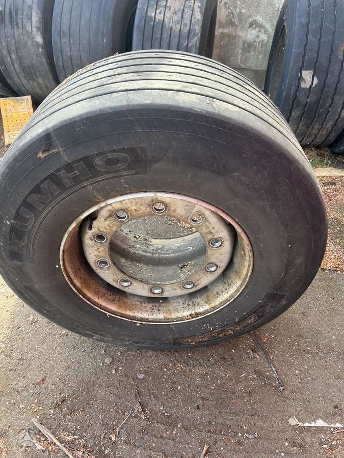 Pirelli, universalios 265/70 R19